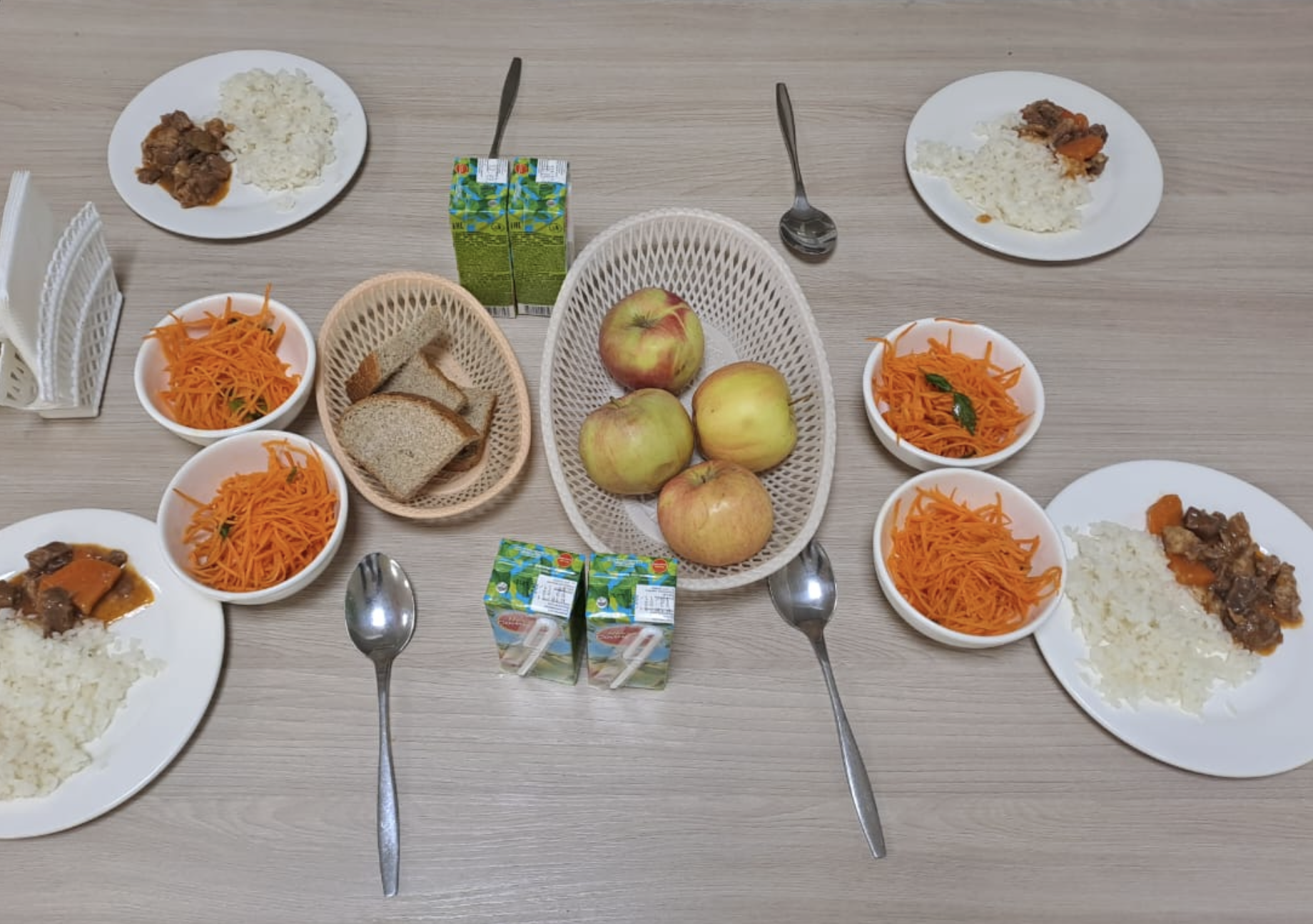 Жалпыға бірдей міндетті білім беру қоры есебінен тегін тамақтанатын 1-11 сынып оқушыларына арналған ас мәзірі