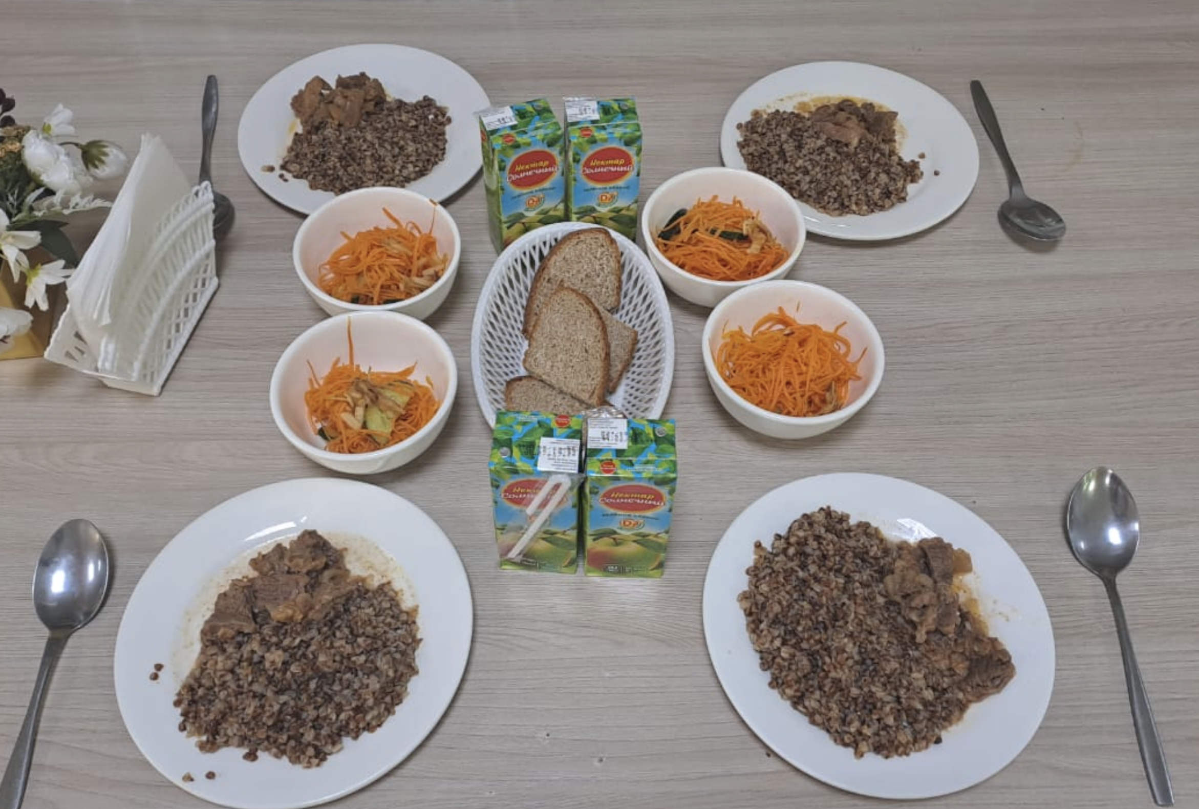 Жалпыға бірдей міндетті білім беру қоры есебінен тегін тамақтанатын 1-11 сынып оқушыларына арналған ас мәзірі