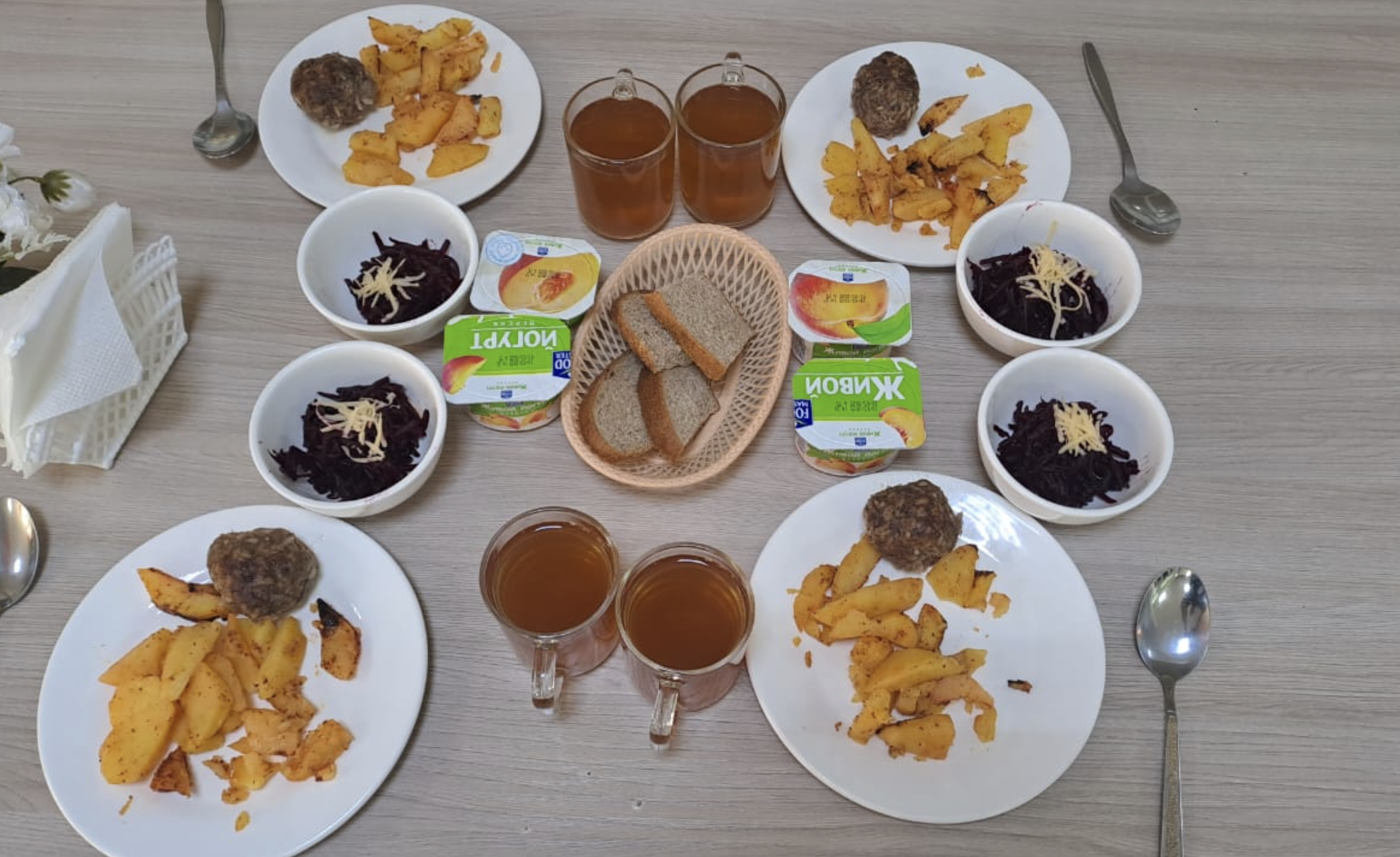 Жалпыға бірдей міндетті білім беру қоры есебінен тегін тамақтанатын 1-11 сынып оқушыларына арналған ас мәзірі