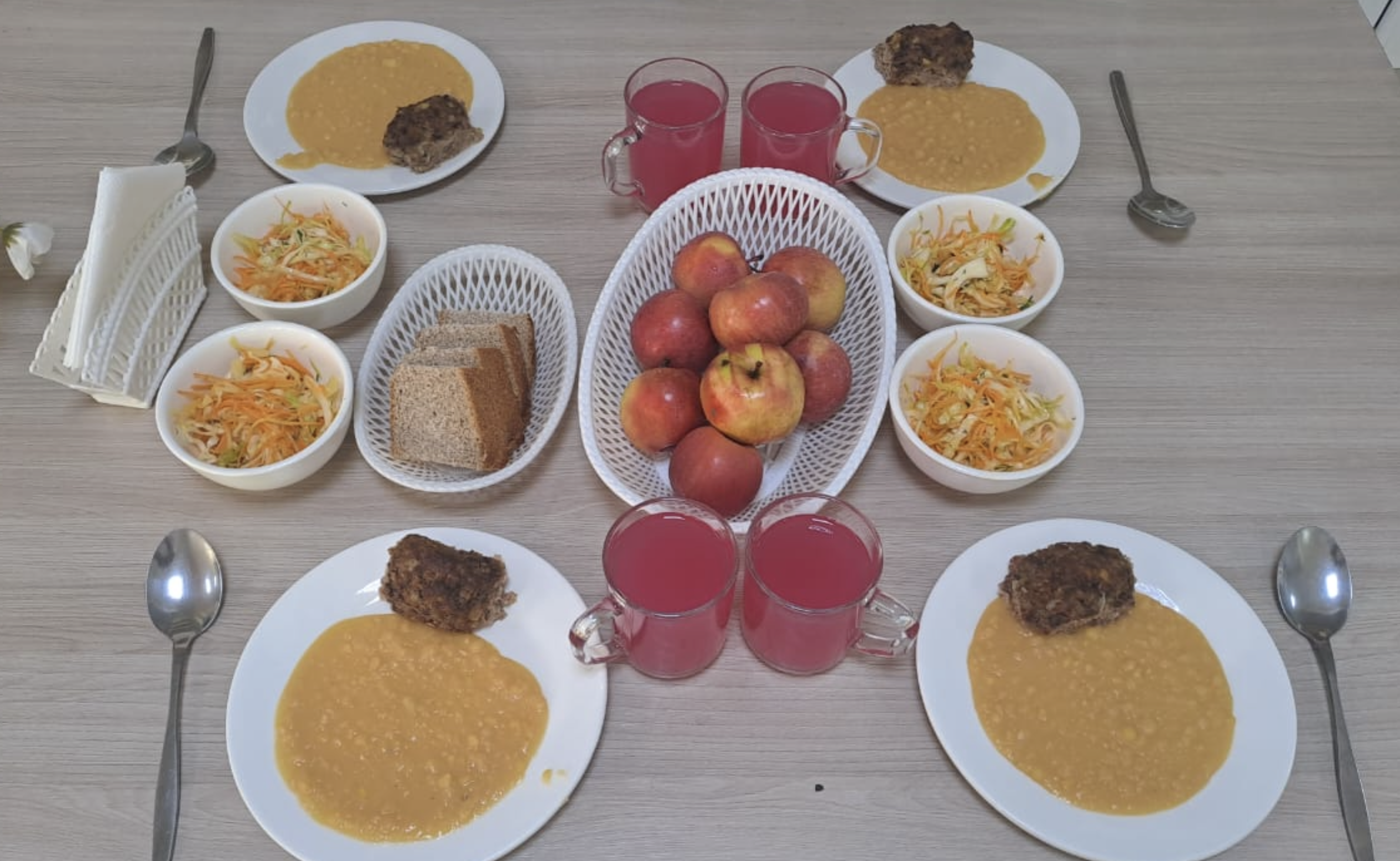 Жалпыға бірдей міндетті білім беру қоры есебінен тегін тамақтанатын 1-11 сынып оқушыларына арналған ас мәзірі