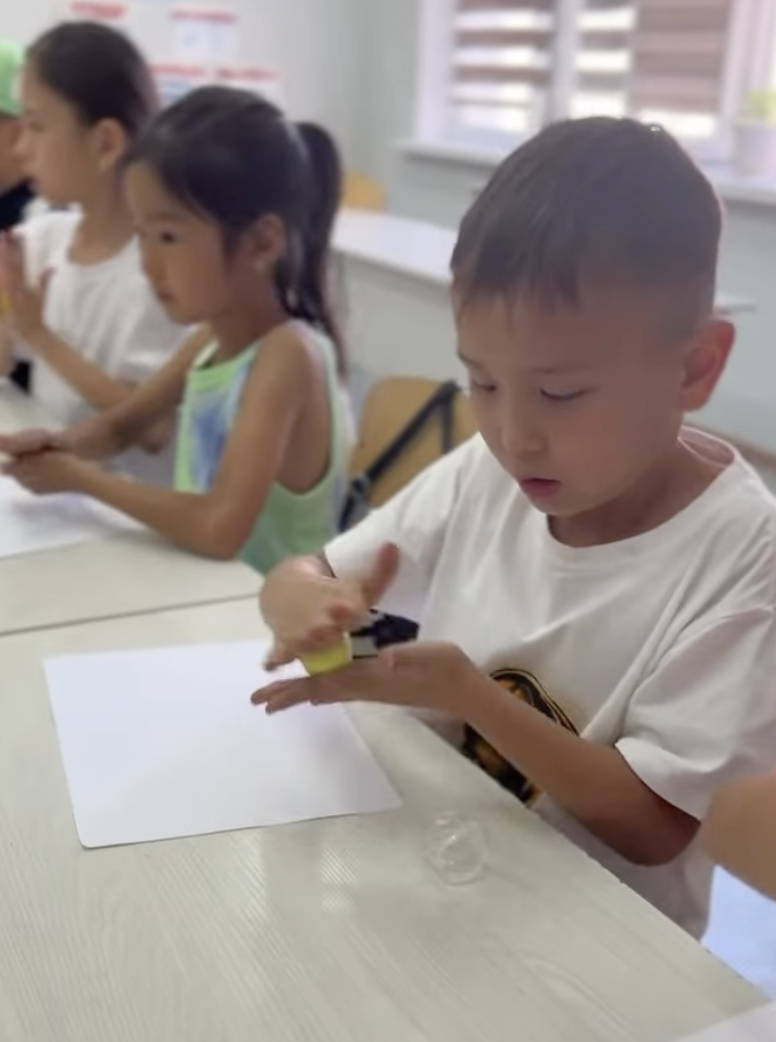 ДемаLike лагерьінде “Қайтала” тренді🪄