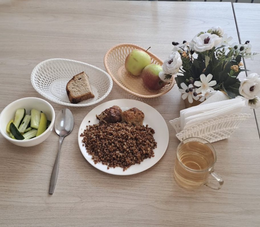 Жалпыға бірдей міндетті білім беру қоры есебінен тегін тамақтанатын 1-11 сынып оқушыларына арналған ас мәзірі