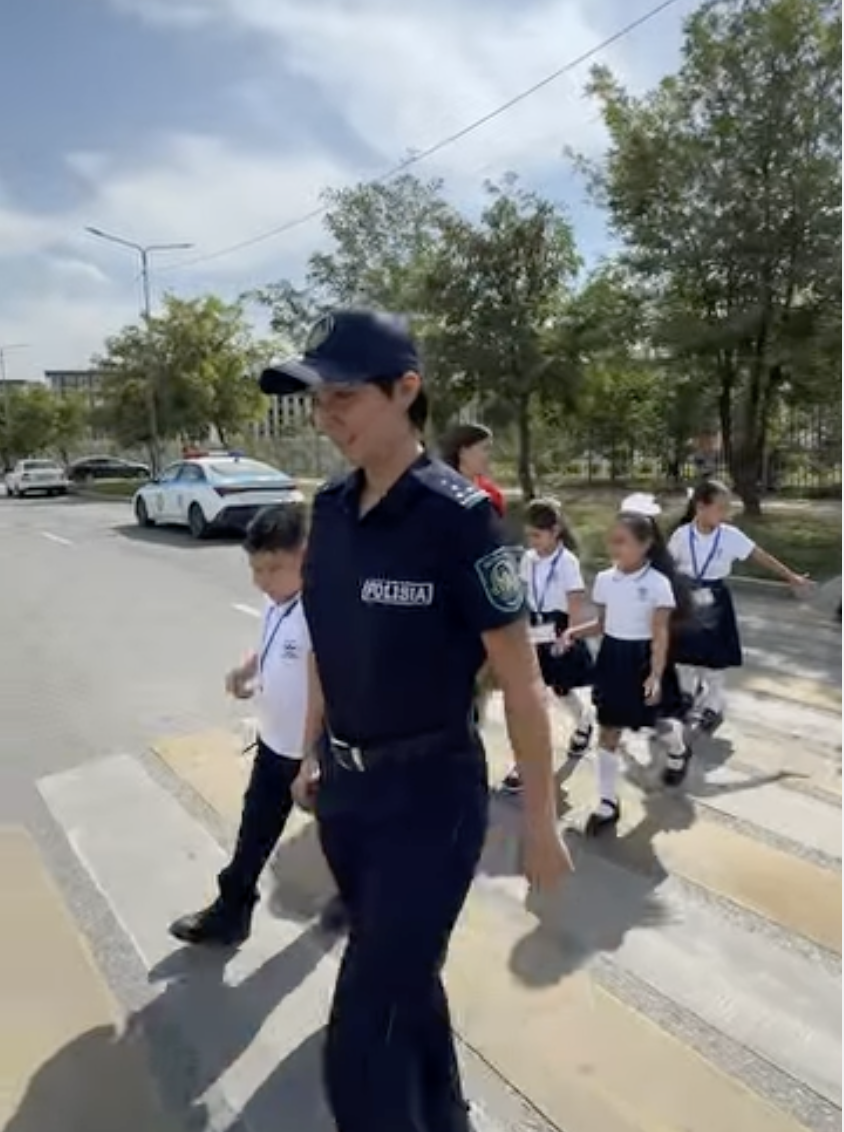 2«Ә» сыныбында - жол қауіпсіздігі сабағы