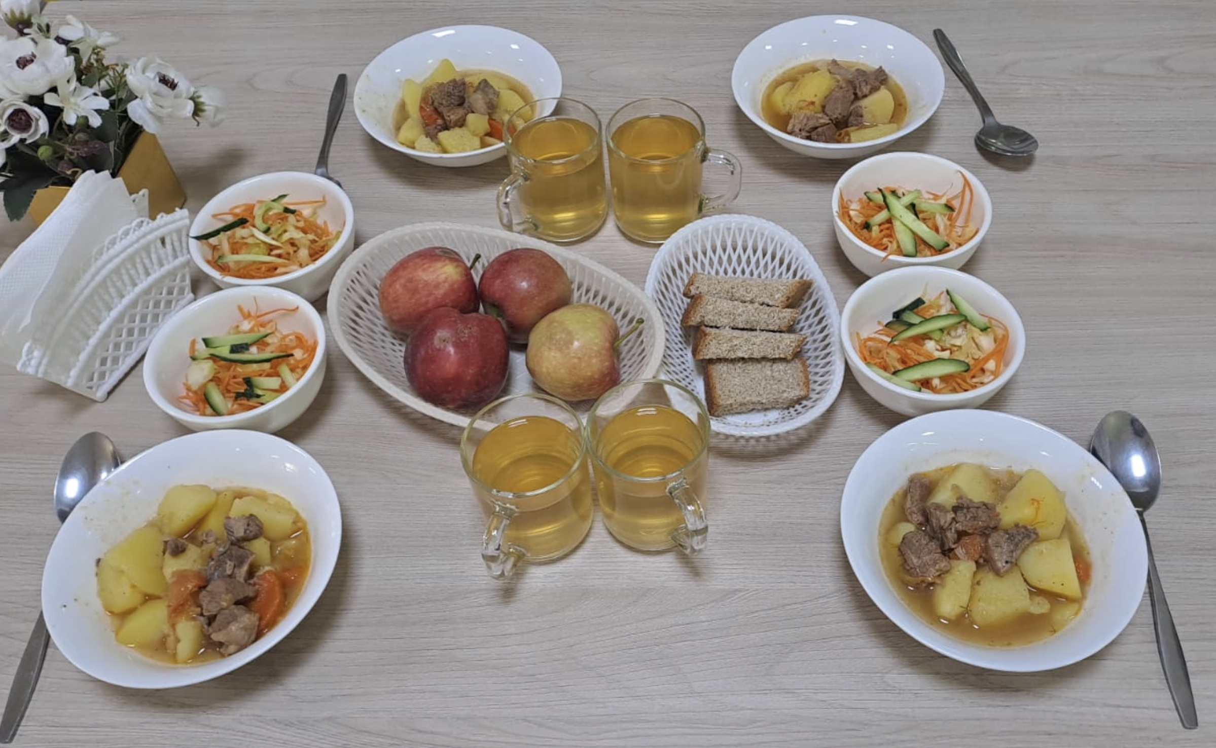 Жалпыға бірдей міндетті білім беру қоры есебінен тегін тамақтанатын 1-11 сынып оқушыларына арналған ас мәзірі