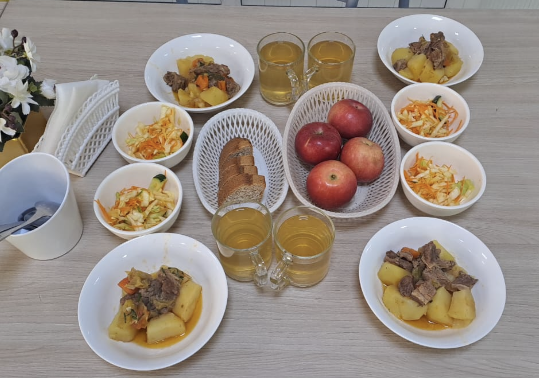 Жалпыға бірдей міндетті білім беру қоры есебінен тегін тамақтанатын 1-11 сынып оқушыларына арналған ас мәзірі