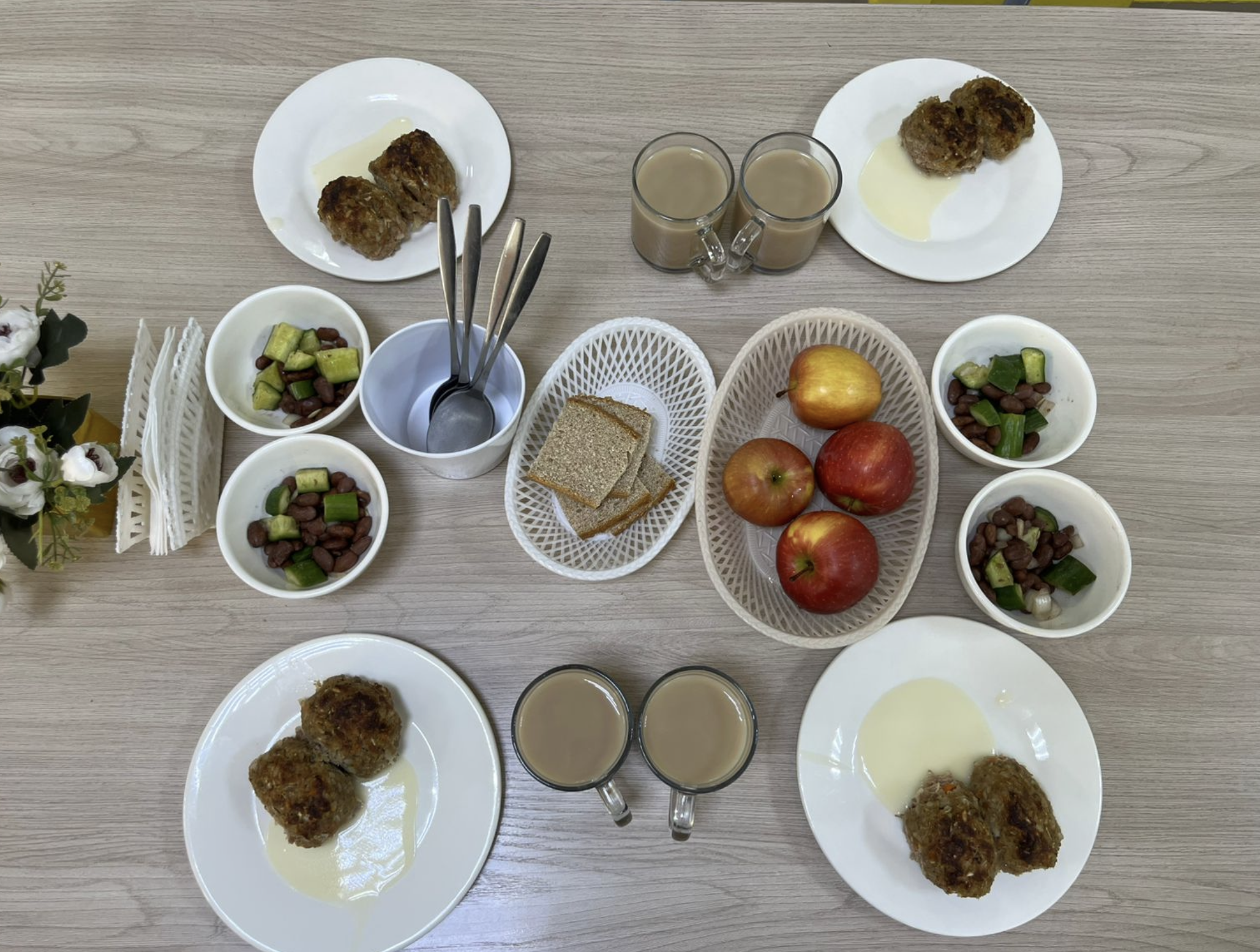 Жалпыға бірдей міндетті білім беру қоры есебінен тегін тамақтанатын 1-11 сынып оқушыларына арналған ас мәзірі