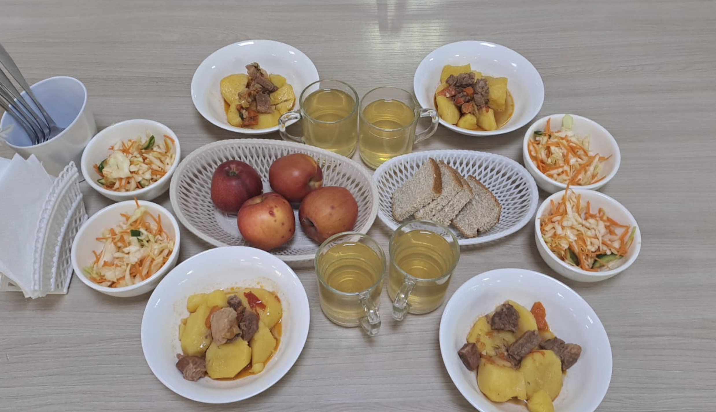 Жалпыға бірдей міндетті білім беру қоры есебінен тегін тамақтанатын 1-11 сынып оқушыларына арналған ас мәзірі