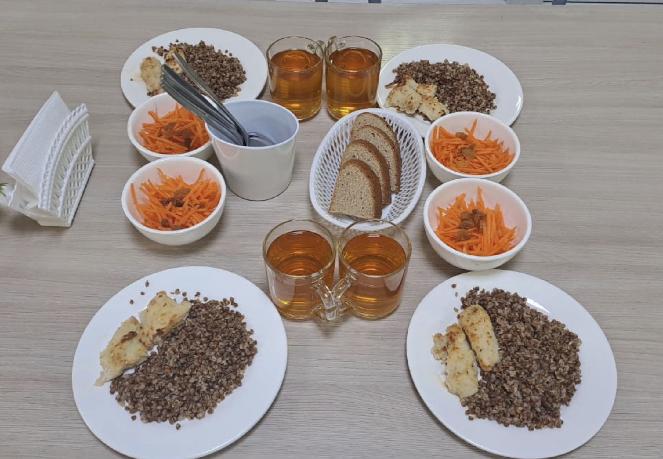 Жалпыға бірдей міндетті білім беру қоры есебінен тегін тамақтанатын 1-11 сынып оқушыларына арналған ас мәзірі