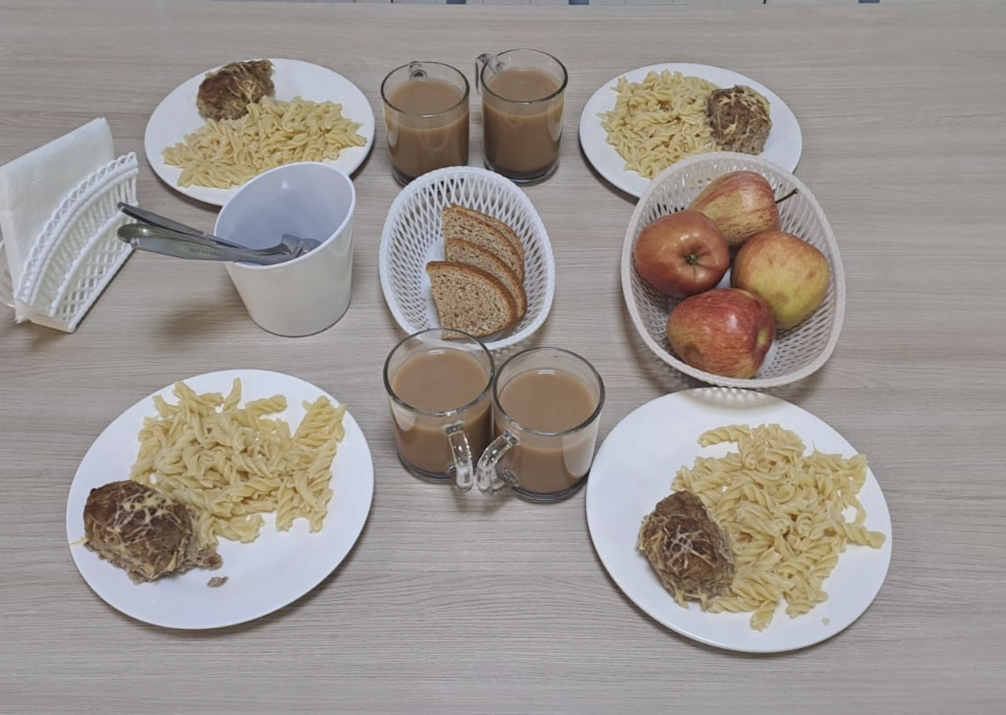 Жалпыға бірдей міндетті білім беру қоры есебінен тегін тамақтанатын 1-11 сынып оқушыларына арналған ас мәзірі