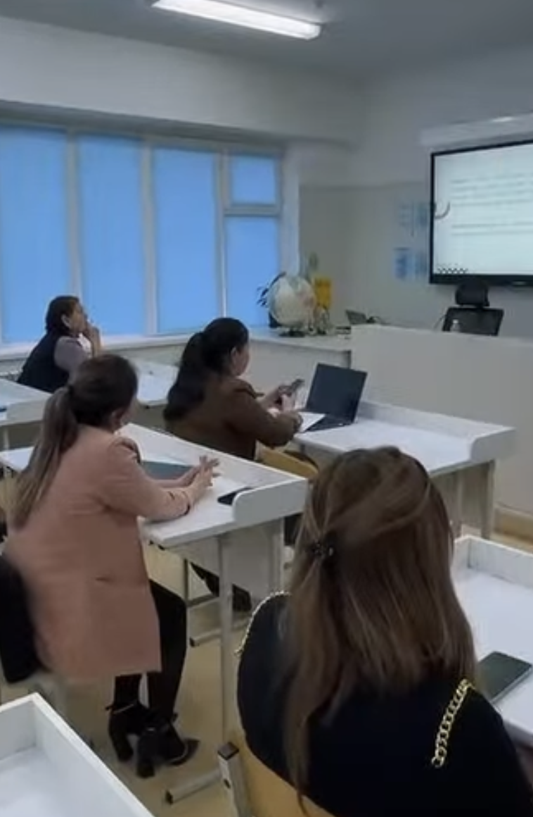 «Ұстаздың үздіксіз ізденісі – шәкірттің үздіксіз дамуына жол ашады.»